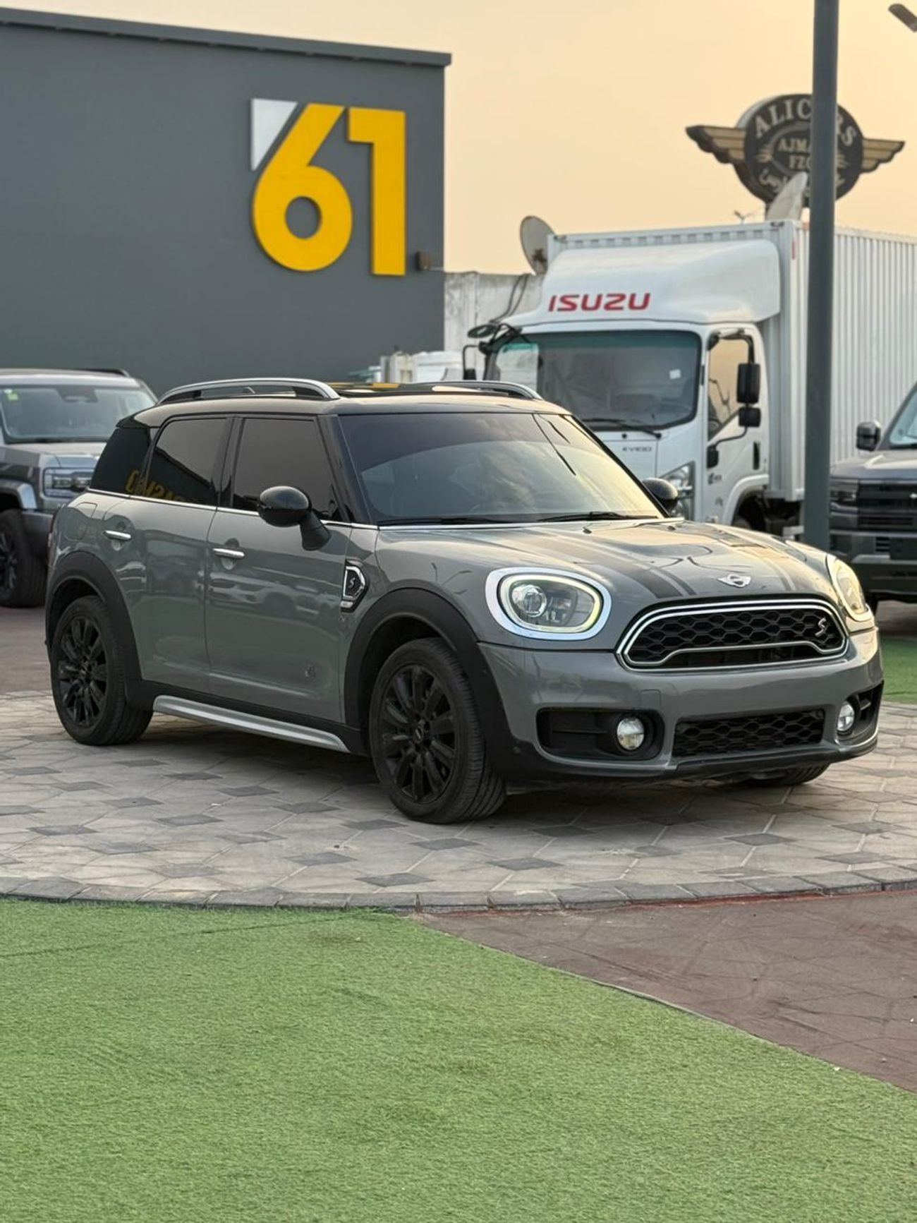 ميني كوبر إس كونتري مان