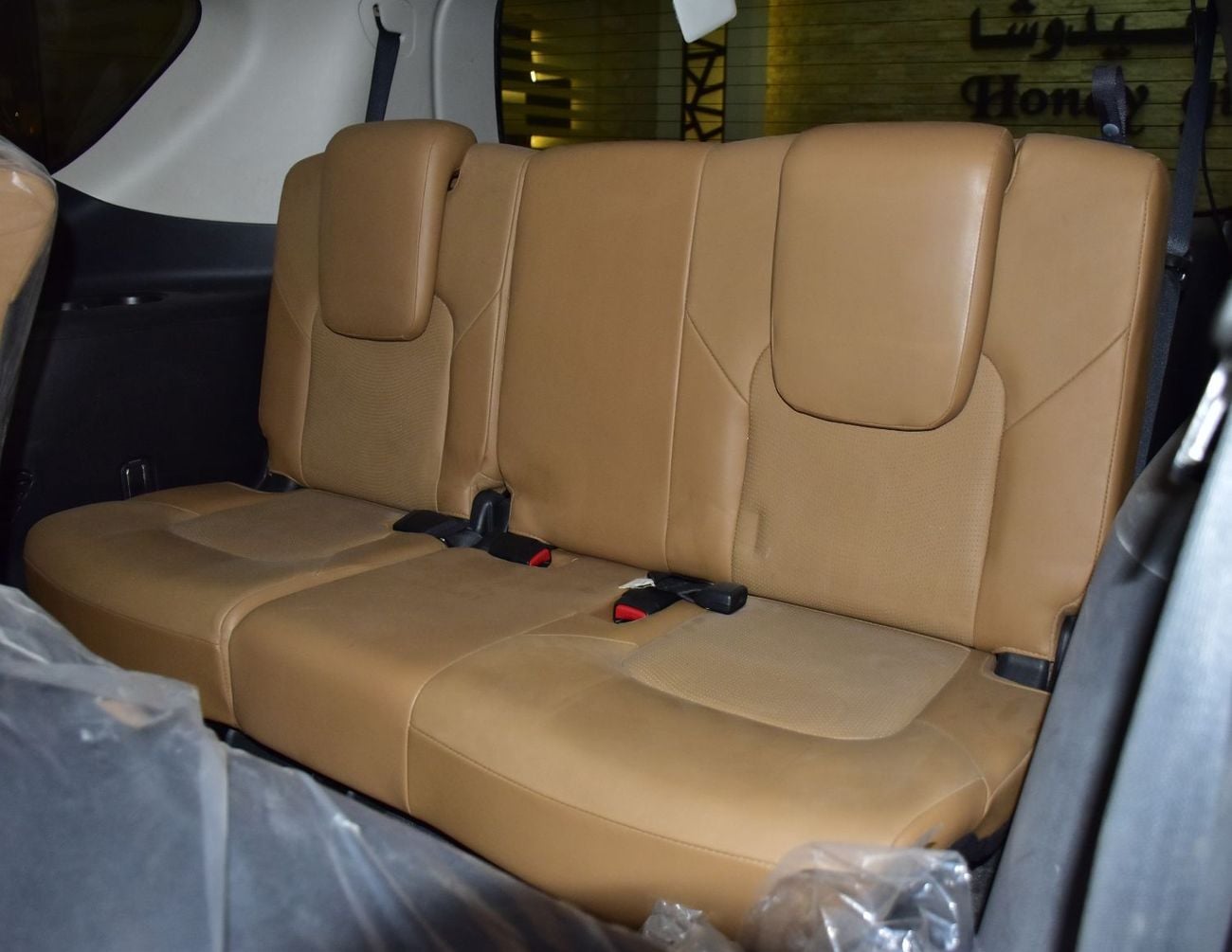 Nissan Patrol SE PLATINUM CITY EXCELLENT DEAL for our Nissan Patrol ( 2015 Model ) in White Color GCC Specs