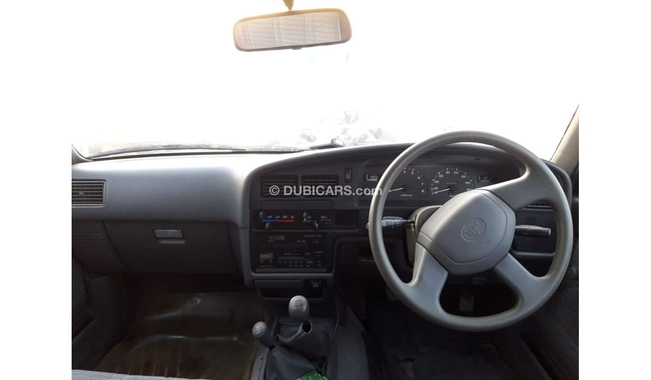 تويوتا هيلوكس Hilux pick up RIGHT HAND DRIVE (Stock no PM 486 )