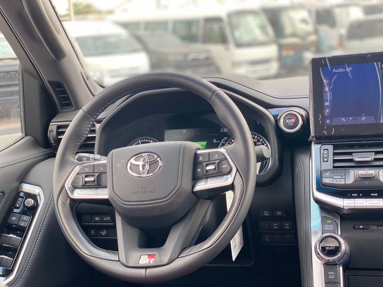 تويوتا لاند كروزر STD GR-S 3.3L