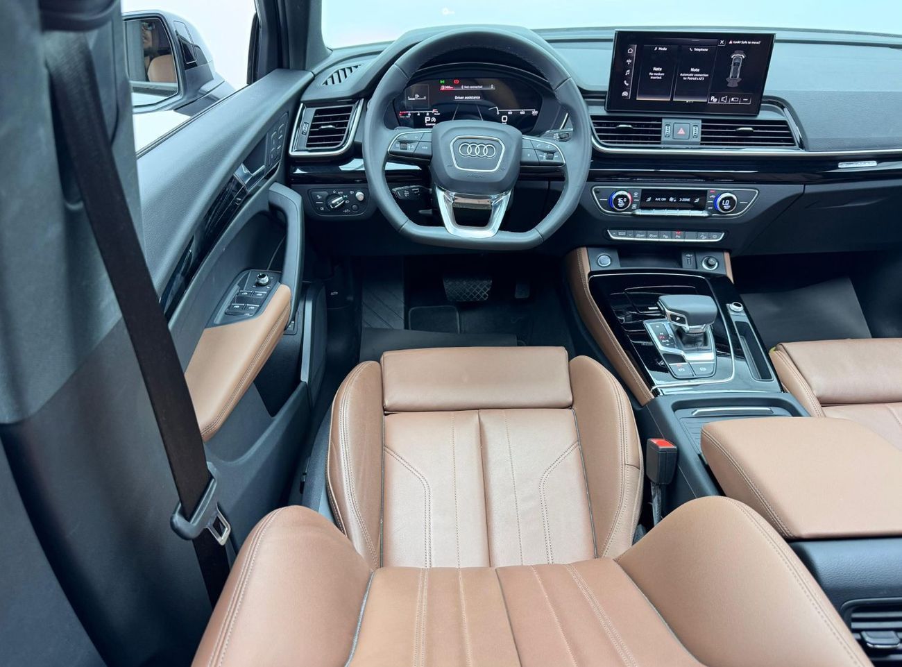 Audi Q5 45 TFSI quattro S Line 2.0L 2024 Audi Q5 S line, 2029 Agency Warranty & Service, Agency FSH, GCC