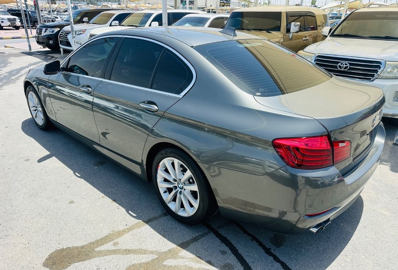 بي أم دبليو 528i