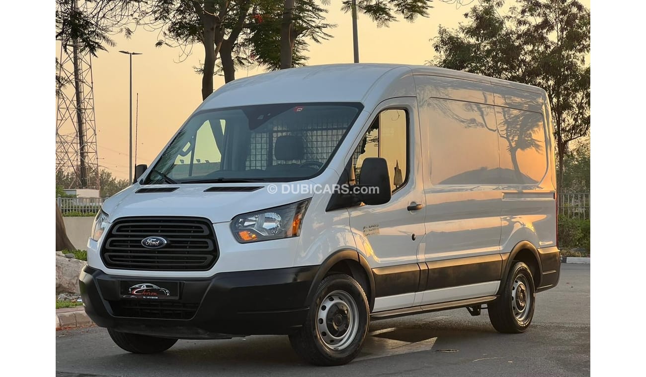 Ford Transit FORD TRANSIT 150 2017 V6 GCC FULL SERVICE HISTORY ORIGINAL PAINT