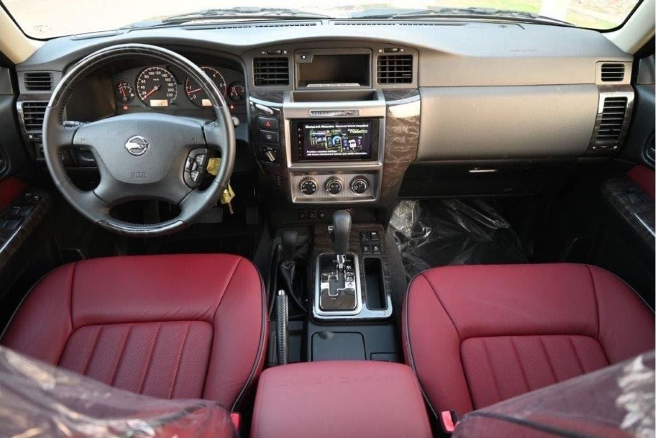 Nissan Patrol Super Safari 2024 NISSAN PATROL SUPER SAFARI LEGEND 4.8L 4WD 7 SEAT AT