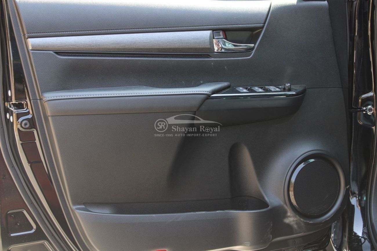 Toyota Hilux LHD 4.0L PETROL V6 4X4 DC ADVENTURE EXCLUSIVE AT 2025MY