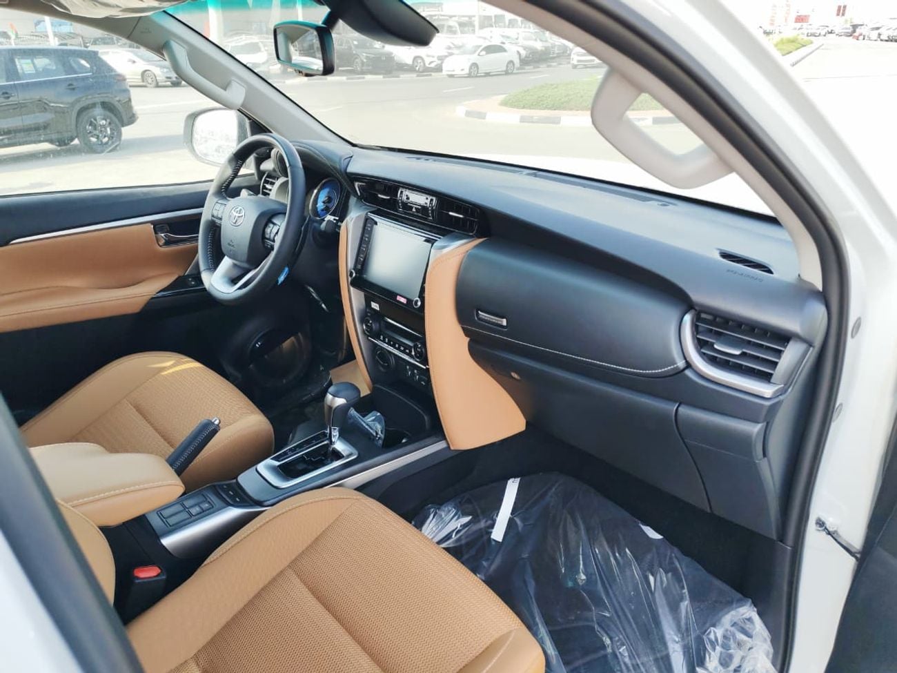 Toyota Fortuner 2026 Toyota Fortuner SR5 2.8L 4-Cyl Turbo Diesel A/T AWD 4x4 Export Only