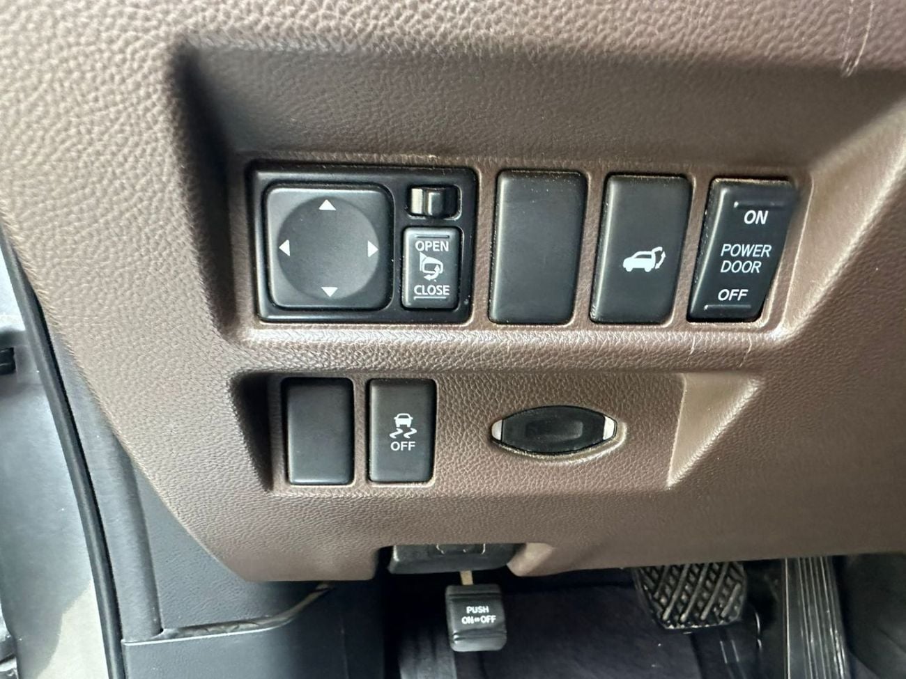 إنفينيتي QX70