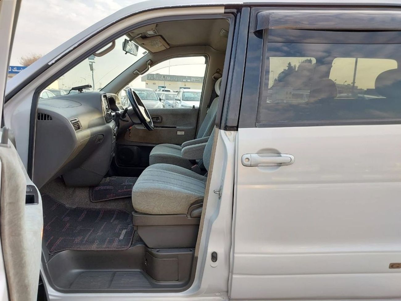 Toyota Lite Ace TOYOTA LITEACE NOAH VAN RHD 1999 MODEL 2.2 L DIESEL AUTOMATIC(PM25262)