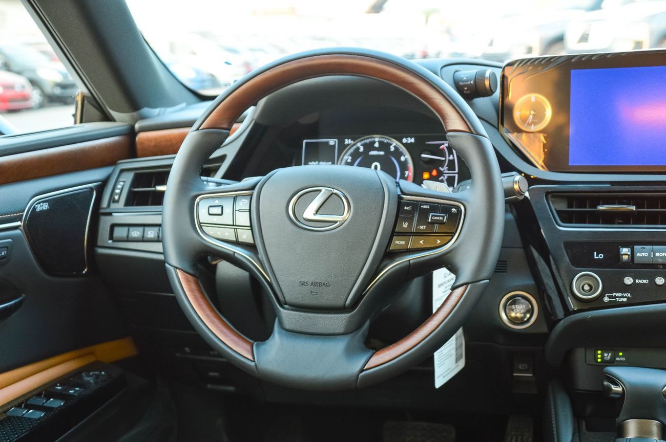 Lexus ES350 LEXUS ES350 3.5L V6 FWD SEDAN 2025 (FULL OPTION)