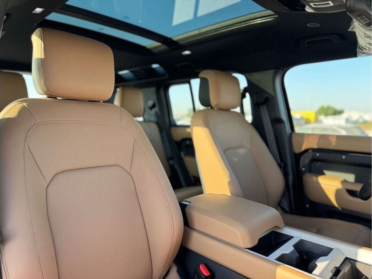 Land Rover Defender LAND ROVER DEFENDER 6 CYLINDER 3.0L 2025