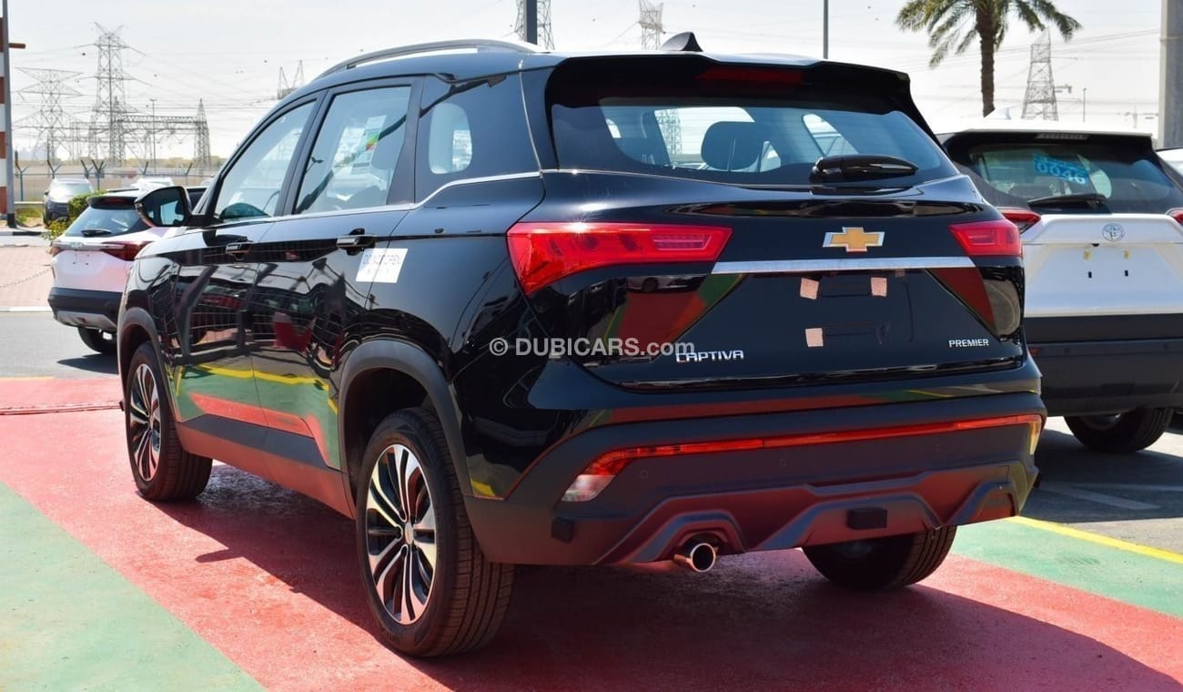 Chevrolet Captiva Black/black 1.5L ⛽ petrol SUV FWD 7 Seats with sun roof