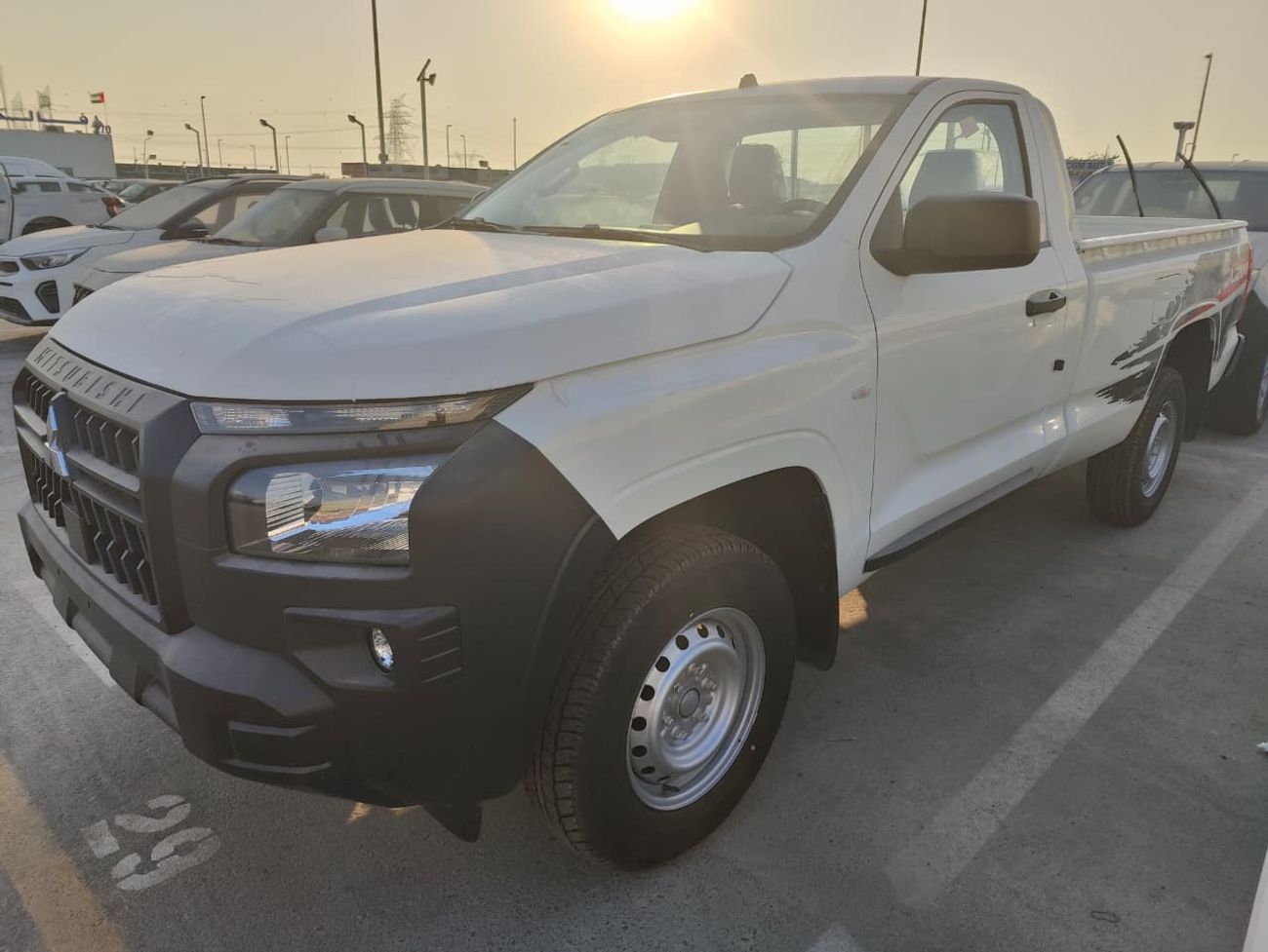 Mitsubishi L200 SC PICKUP 2.4L 4WD MT