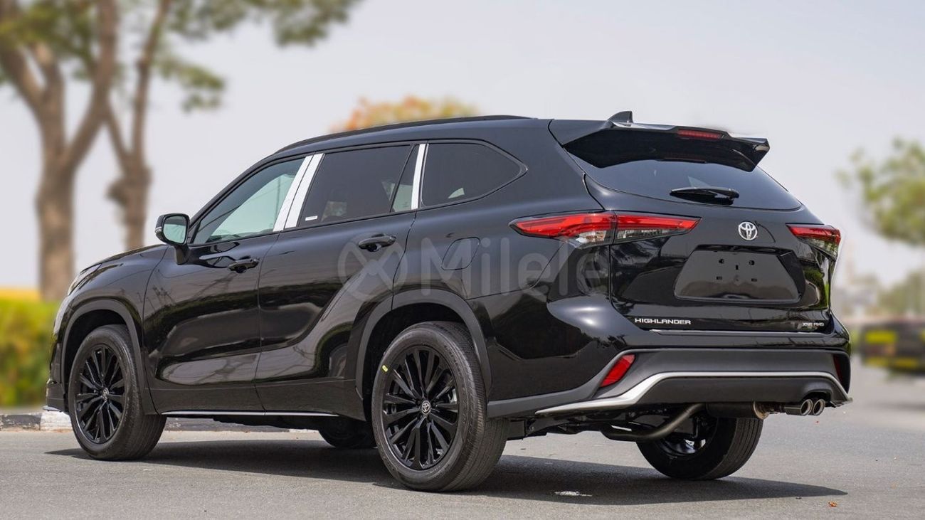 New Toyota Highlander XSE 2.4P AWD: BLACK WITH RED INTERIOR, SUNROOF ...
