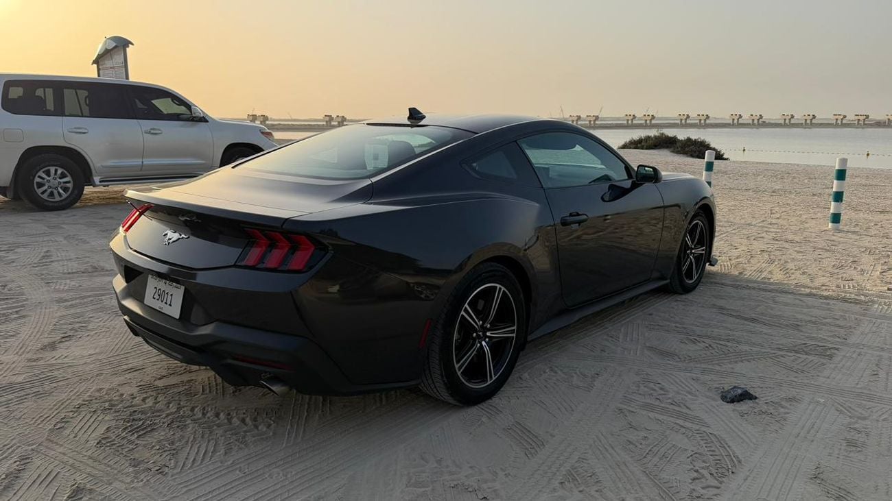 Ford Mustang EcoBoost Premium 2.3L Coupe M/T