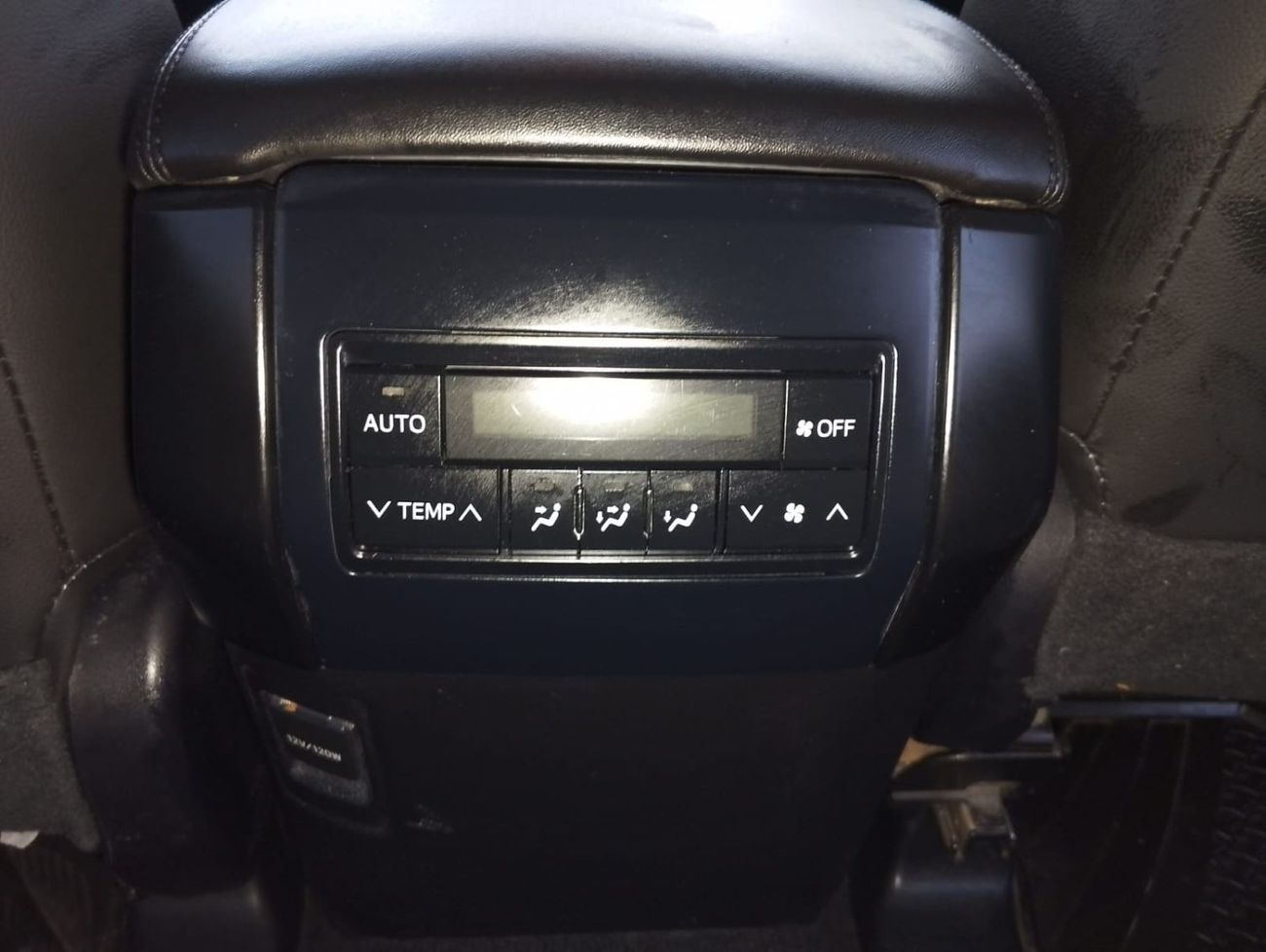 Toyota Prado Toyota prado 2021 2.8 Diesel engine Colour Grey push start Transmission Automatic Interior.Black Sun