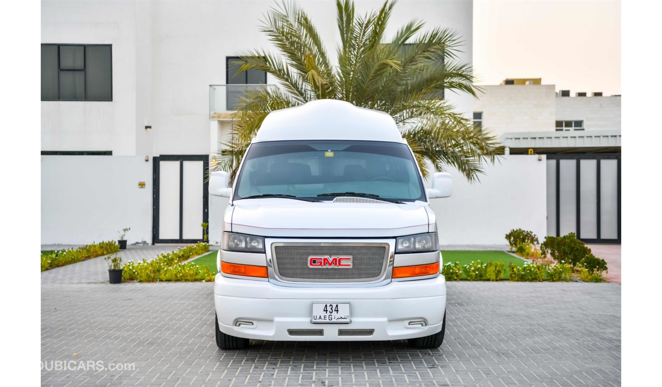 GMC Savana Luxury Minivan LOW MILEAGE - GCC - AED 2,330 Per Month - 0% DP