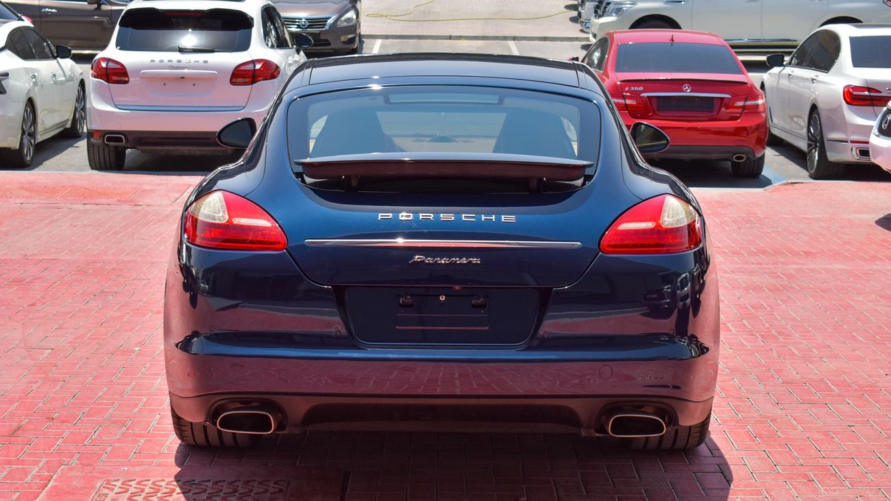 Used Porsche Panamera S 2011 for sale in Abu Dhabi 611493