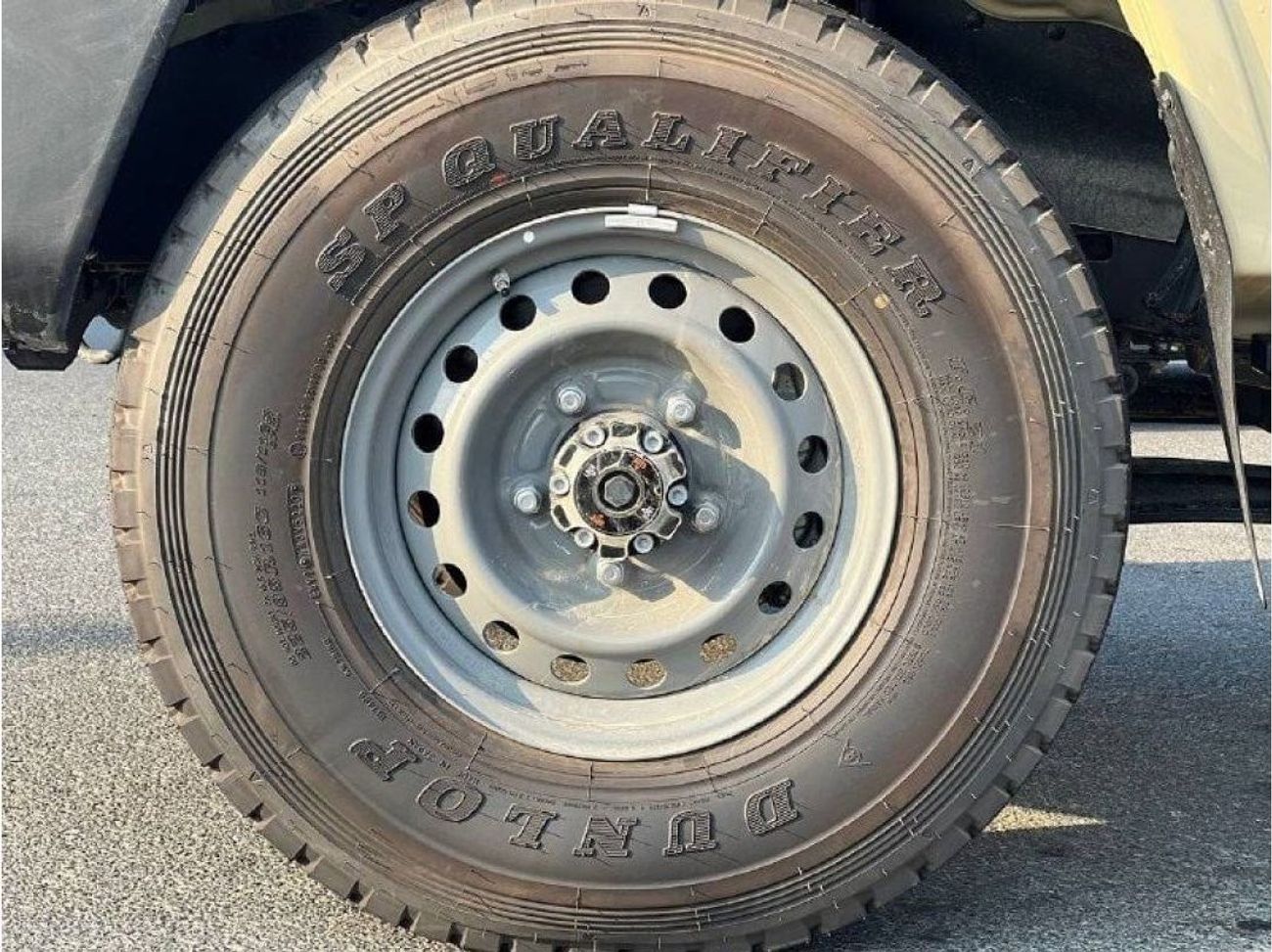 Toyota Land Cruiser Pick Up LC79 D/C 4.5L DSL M/T // STANDER OPTION WITH POWER WINDOWS // SPECIAL OFFER // BY FORMULA AUTO // FO