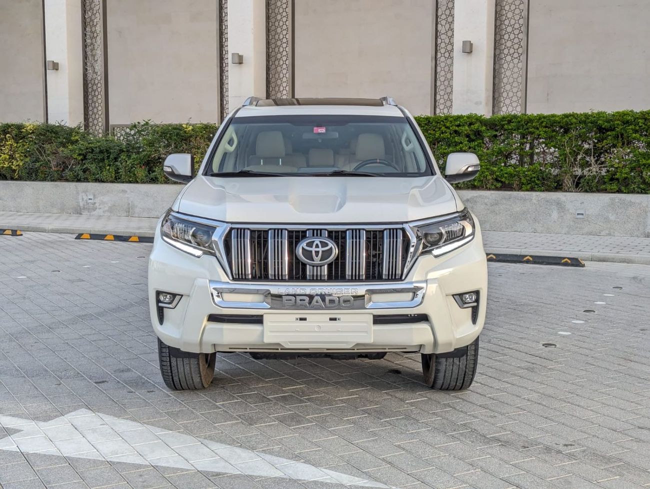 تويوتا برادو Toyota Prado 2018 gxr white colour LHD automatic gear