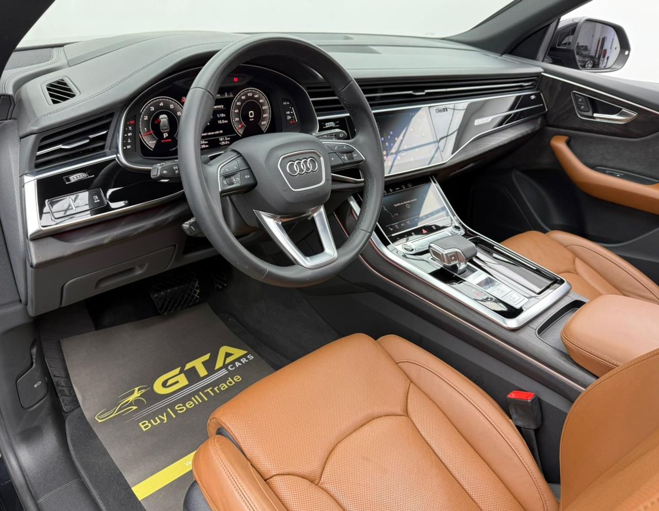 Audi Q8 55 TFSI quattro S-Line 3.0L (340 HP) 2021 Audi Q8 55 TFSI Quattro S-Line, Warranty, Full Audi Servic