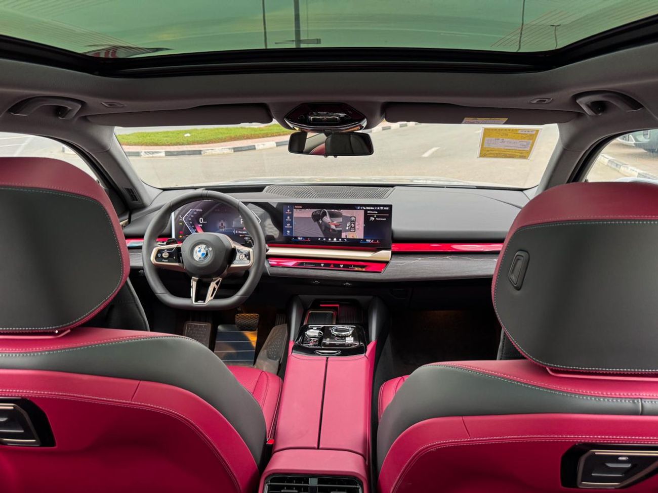 بي أم دبليو 530i BMW 5-Series 530i PREMIUM EDITION M SPORT PACKAGE