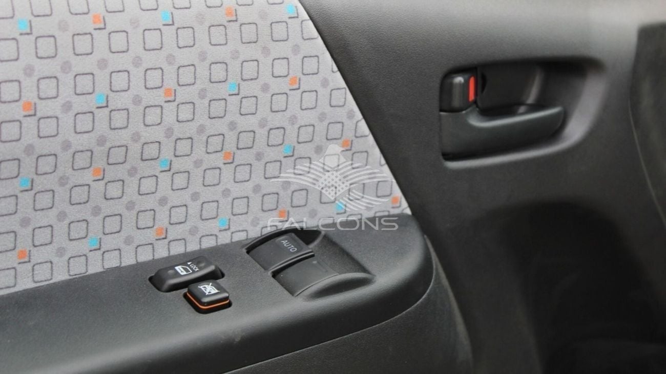 Toyota Hiace Toyota Hiace 2.5L MT 2025 #00M33