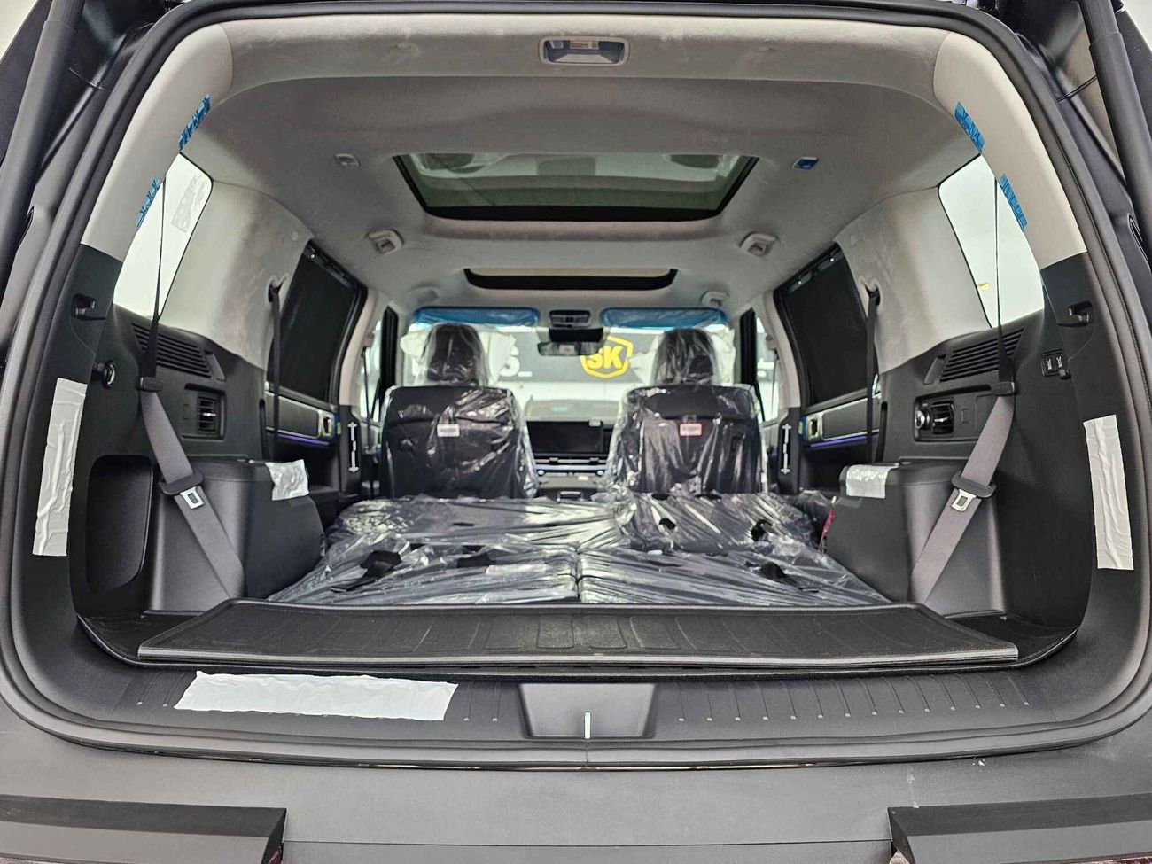 Hyundai Santa Fe LUXURY, NEW SHAPE, 2.5T, SUNROOF, "4" CAMERAS (CODE # 67973)