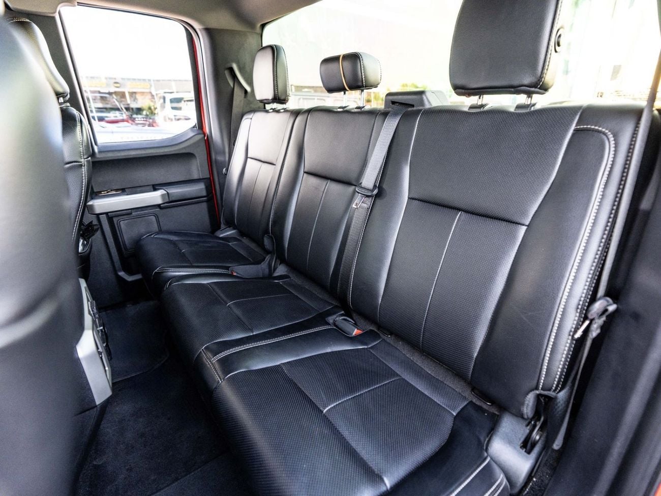 Ford F-150 LARIAT Ford F-Series 2018 for 1,433.00 AED monthly