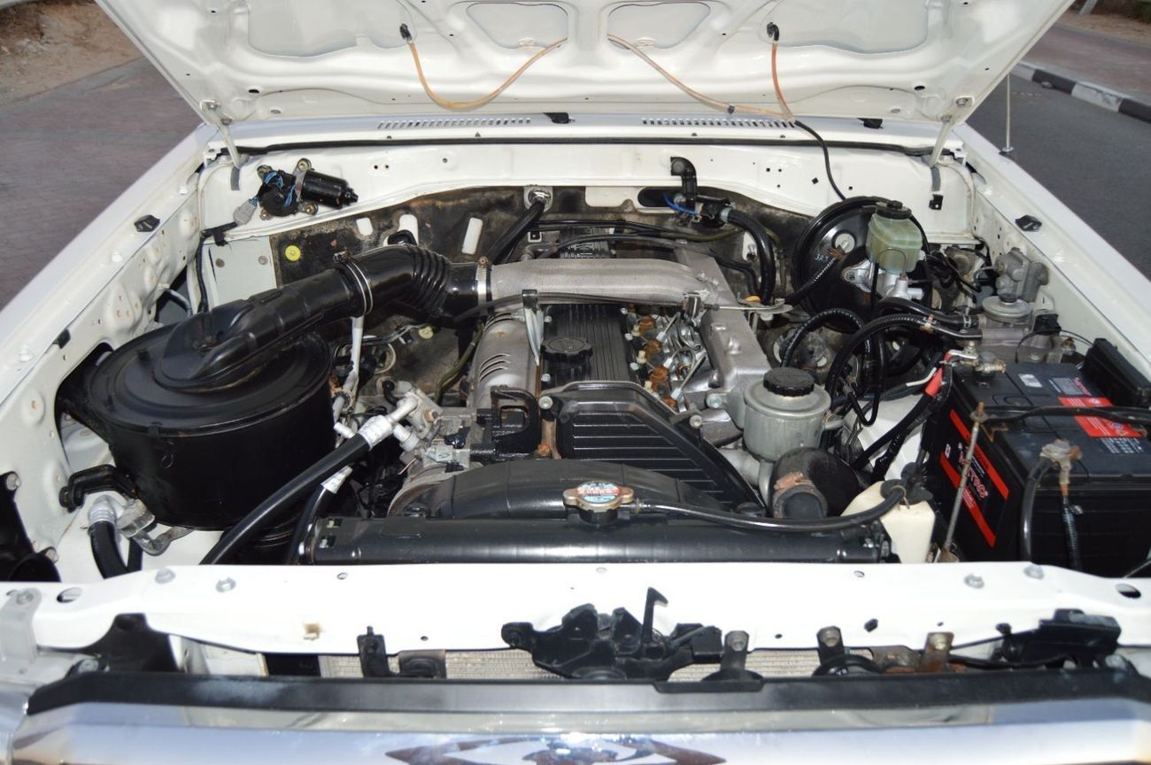 Toyota Land Cruiser Pick Up single Cabin