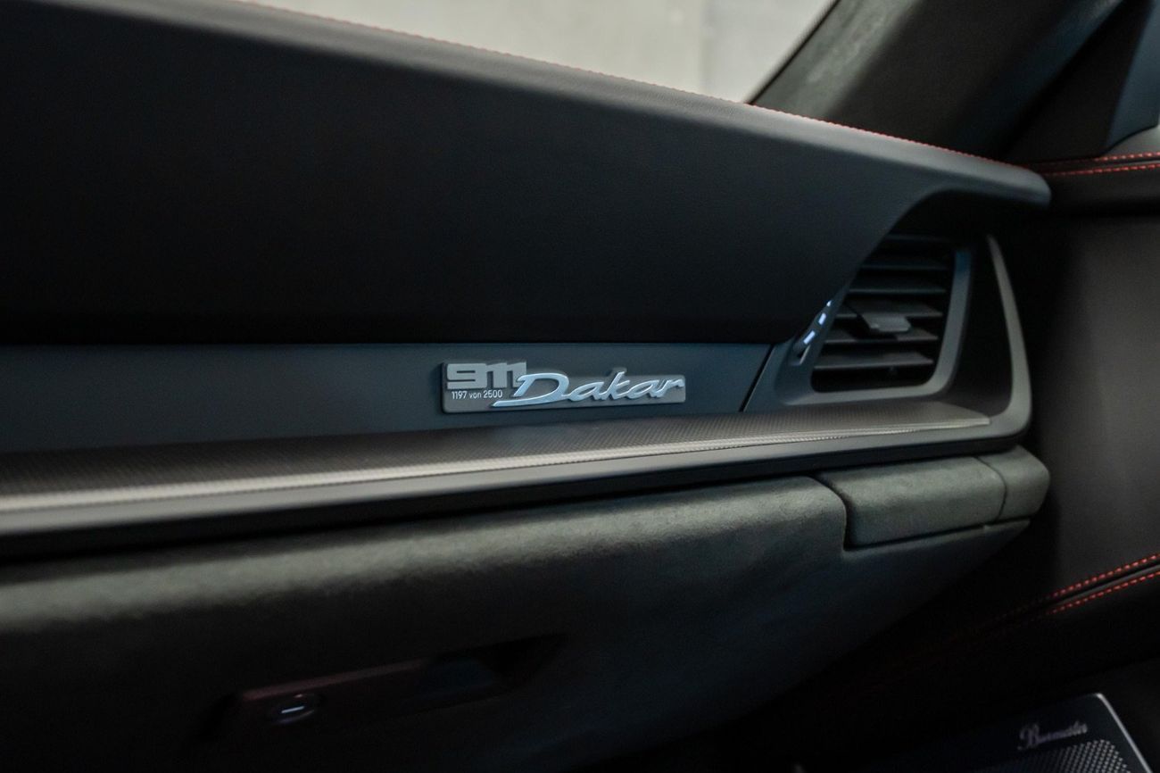 Porsche 911 Dakar 3.0L (475 HP) Coupe