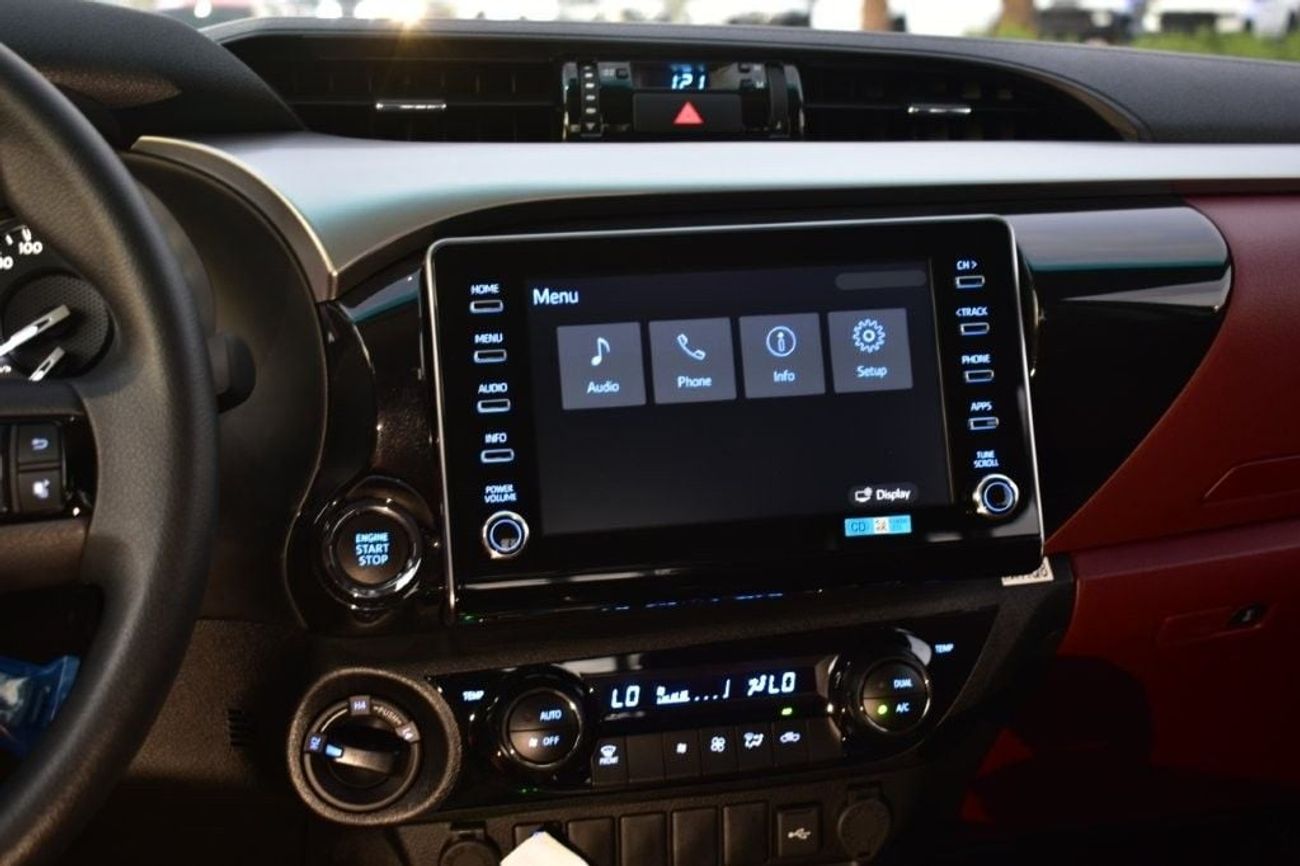 Toyota Hilux GLXS-V 2.7L PETROL 4WD AT