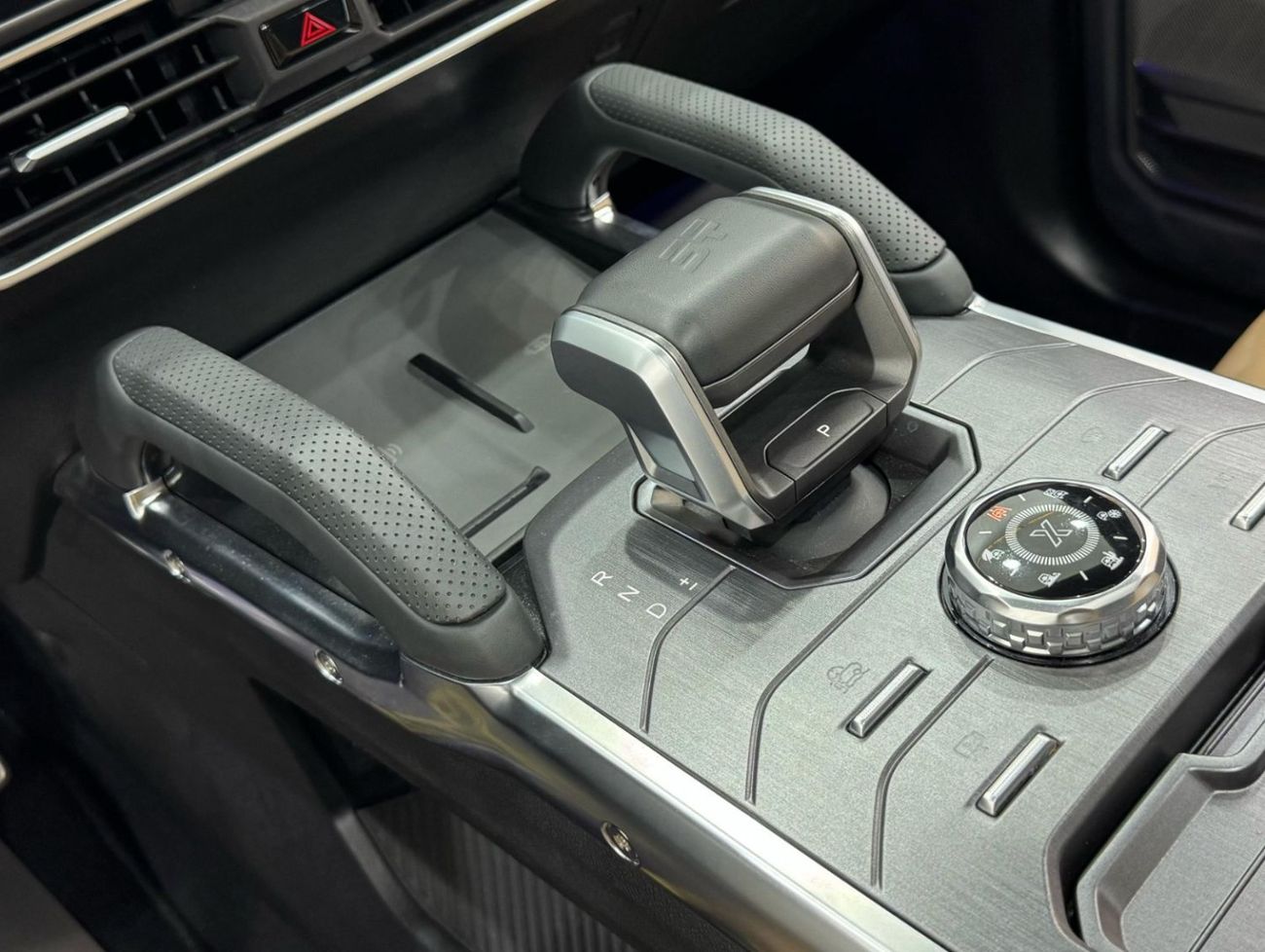 Jetour T2 2025 Jetour T2 Travel+, 10Y Agency Warranty, Full Service History, GCC