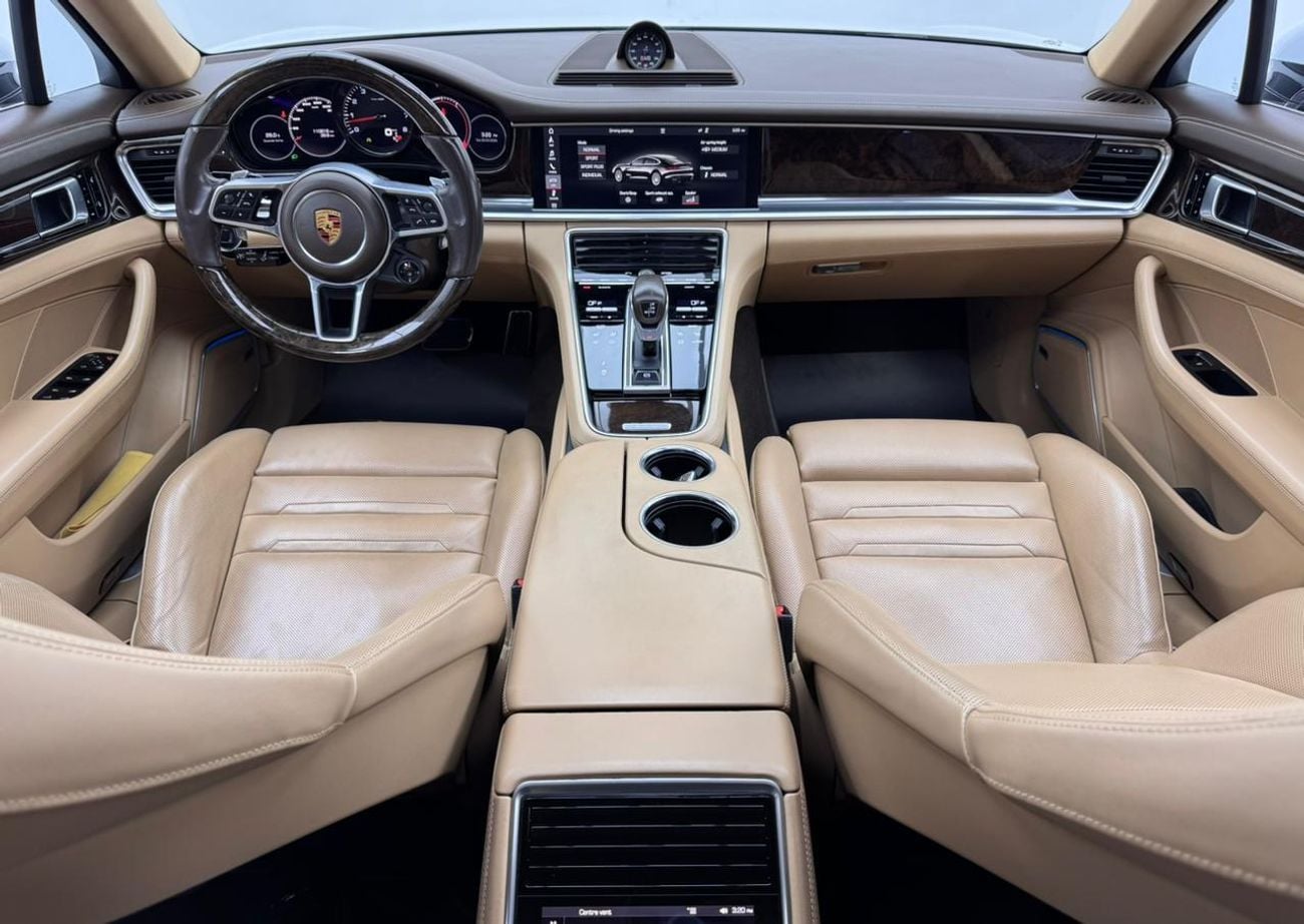 Porsche Panamera 4S 2.9L 2018 Porsche Panamera 4S, Full Porsche Service History, Sport Chrono Package, GCC