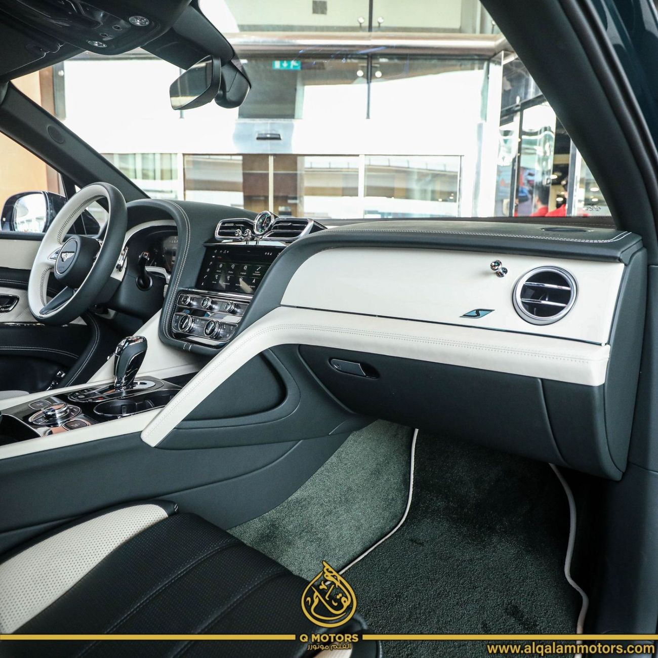 بنتلي بينتايجا 2023 BENTLEY BENTAYGA S V8 BRAND NEW ( FULL OPTION )