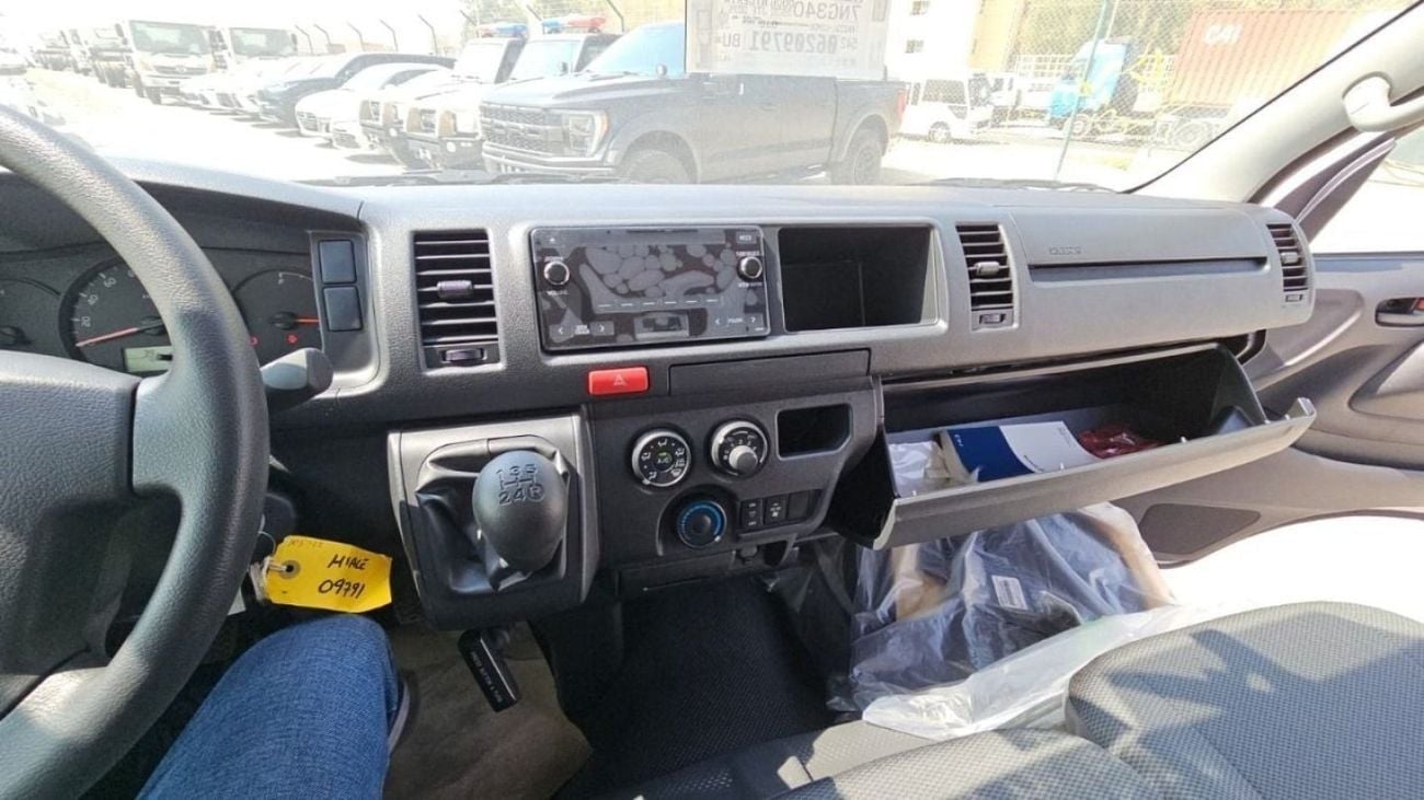 تويوتا هاياس TOYOTA HIACE HIGHROOF 2.7L PETROL MANUAL | 0KM | 03 WARRANTY