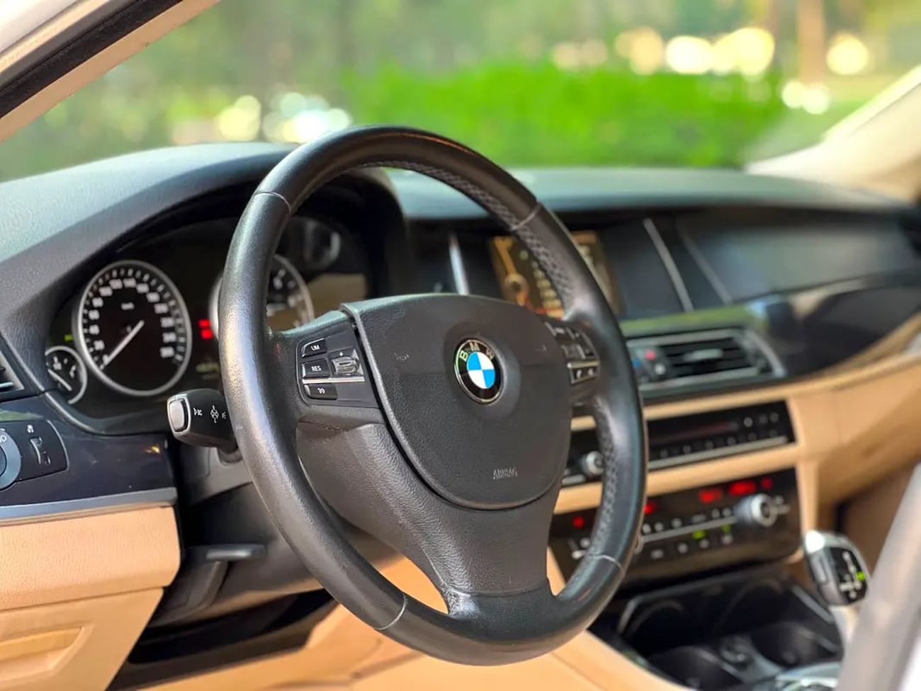 BMW 520i 520i GCC Specs