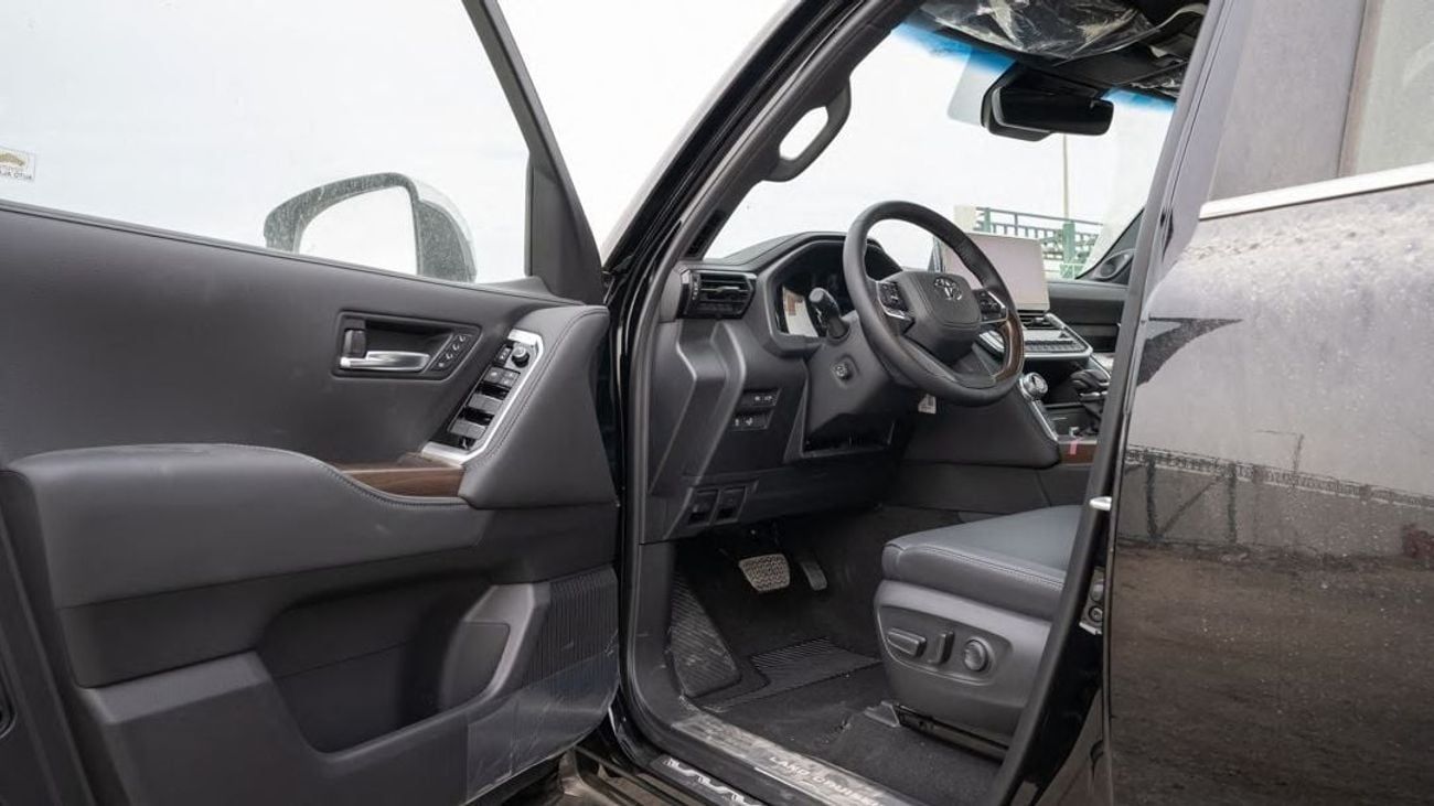 Toyota Land Cruiser VX 3.5L