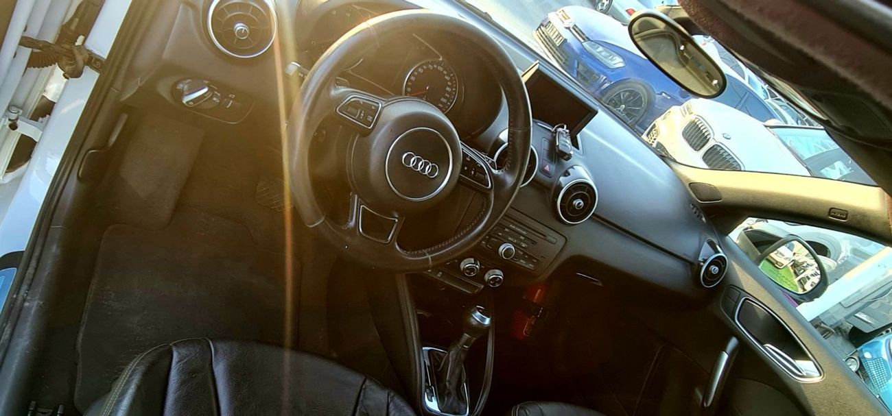 Audi A1 2013 Audi A1 S-Line (8X), 3dr Hatchback, 1.4L 4cyl Petrol, Automatic, Front Wheel Driv