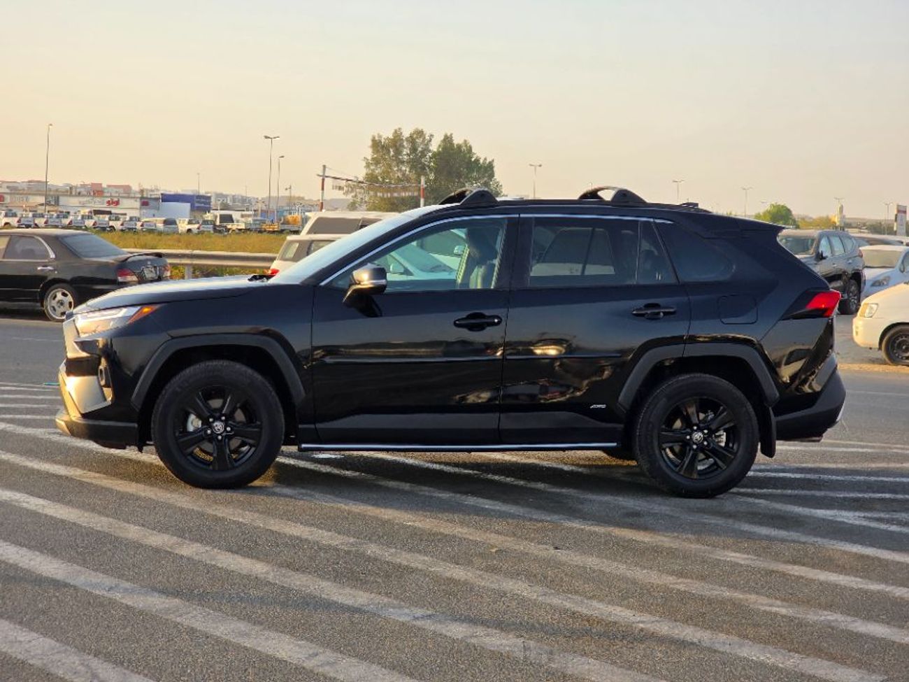 Toyota RAV4 2022 Model Hybrid engine full option sunroof and trunk automatic