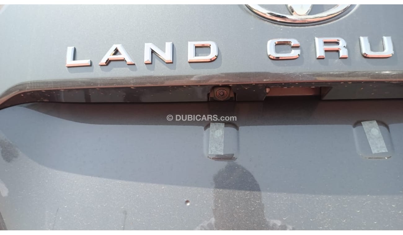 Toyota Land Cruiser L/C300 VX+ 3.3L DSL A/T Floor 22YM-FULL OPTION - 7 Str - GRY_BLK  - EURO SPEC (FOR EXPORT)