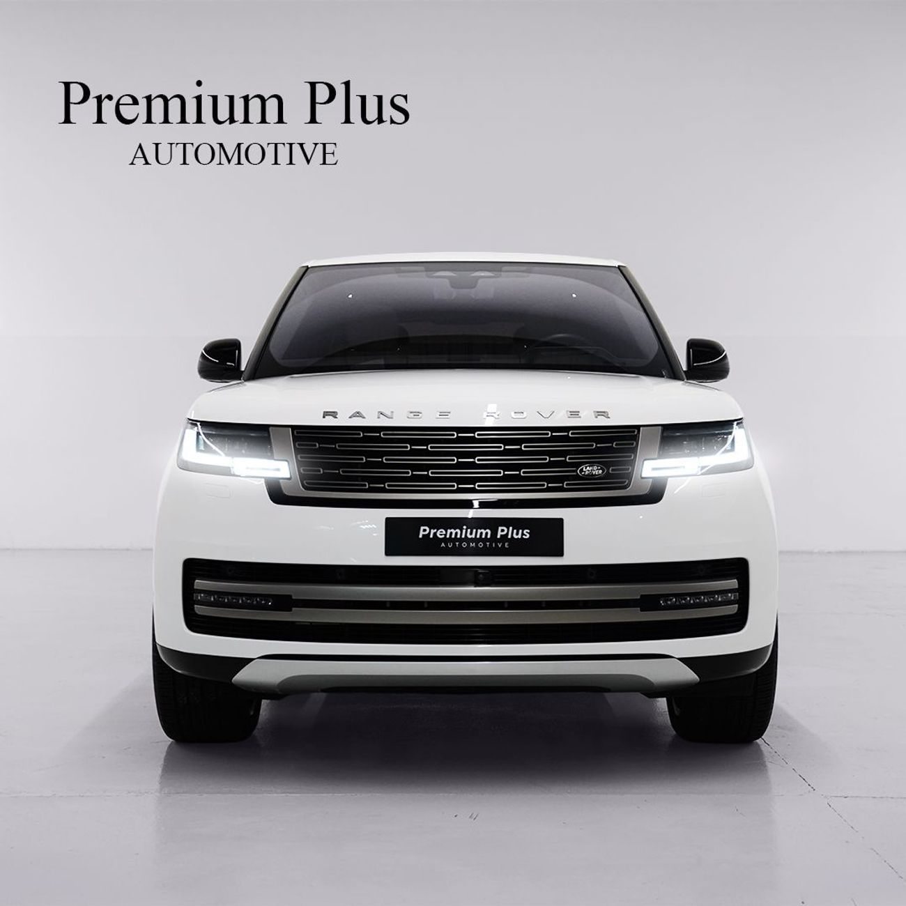 لاند روفر رينج روفر HSE P530 4.4L 2023 Range Rover Vogue, 2027 Range Rover Warranty, Excellent Condition, GCC