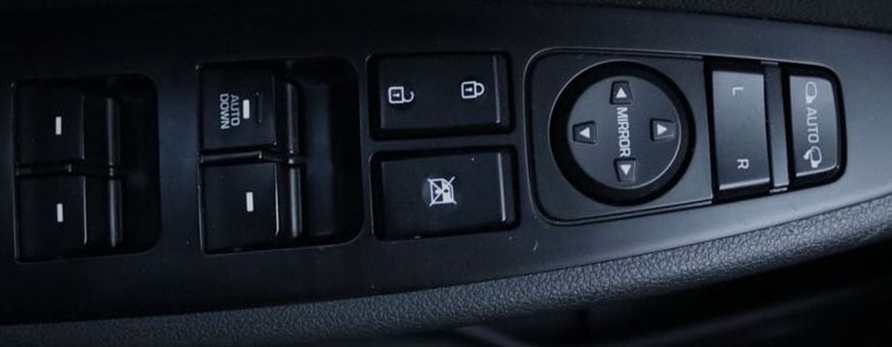 هيونداي توسون هيونداى توسان - 2018 - خليجى سقف بانورامى - بدون حوادث -  بمحرك 2.0 سى سى - ممشى قليل - بحاله ممتازه