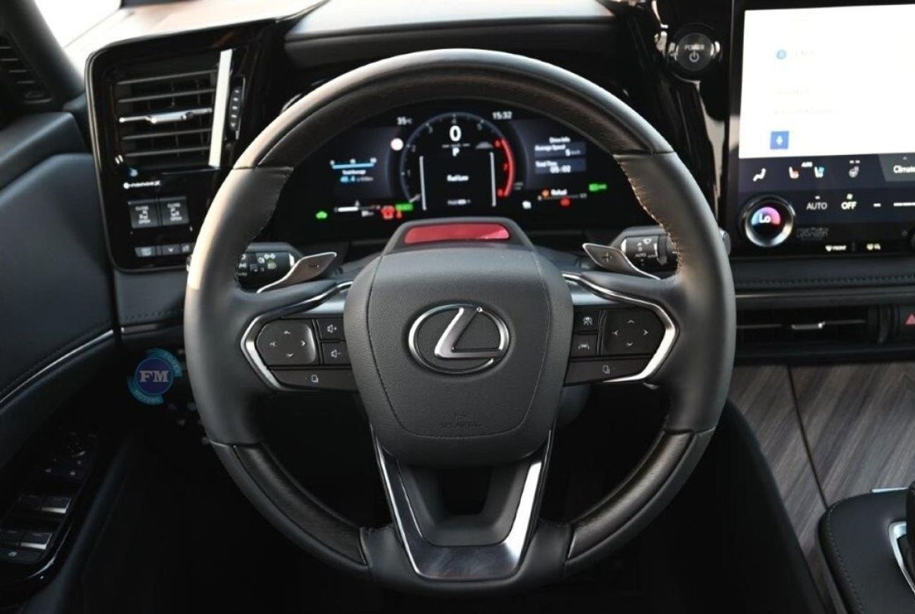 لكزس LM 350h 2.5L Automatic