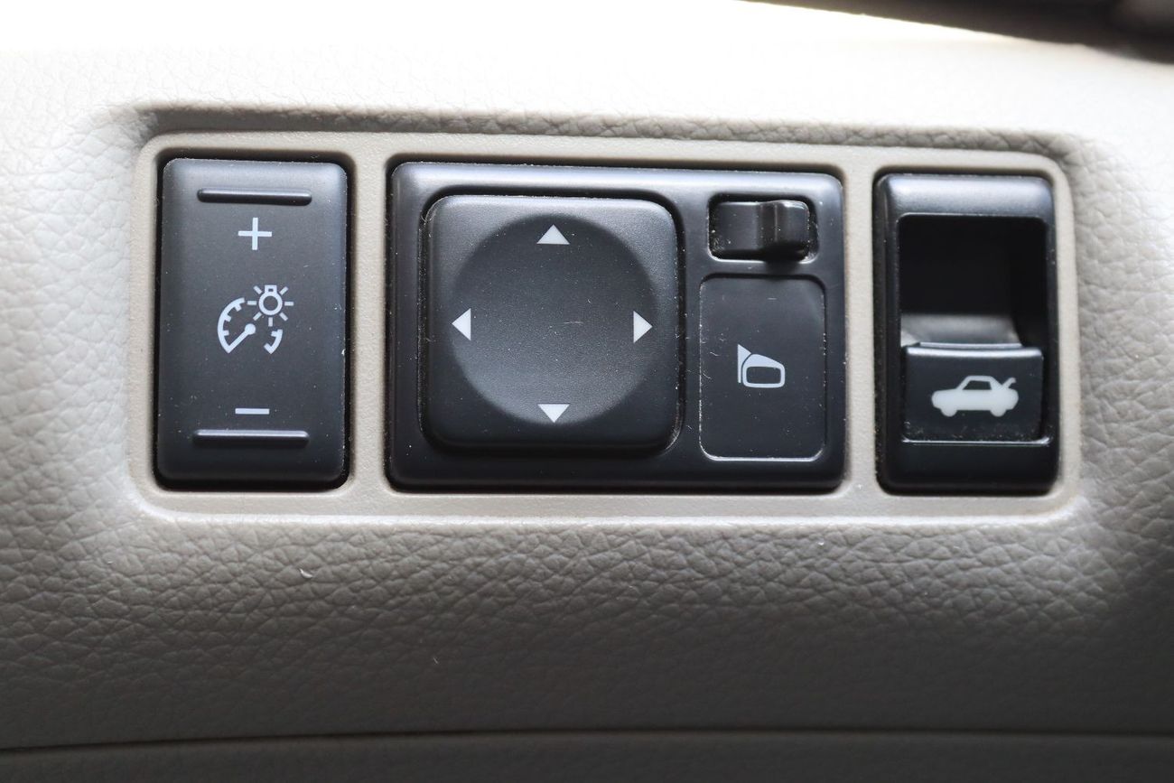 نيسان سنترا S 1.8L