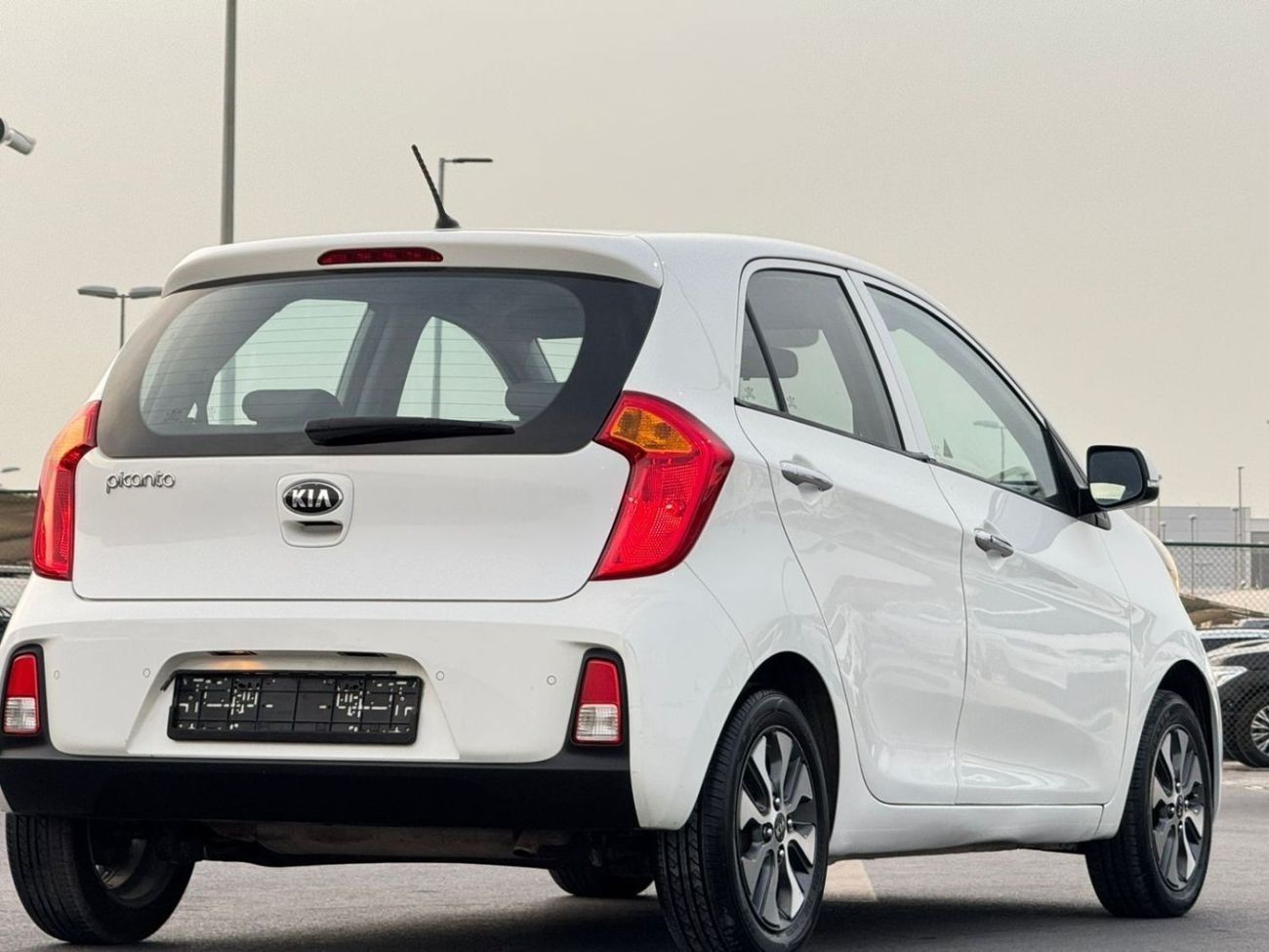 Kia Picanto EX 1.2L In excellent condition and requires no expenses