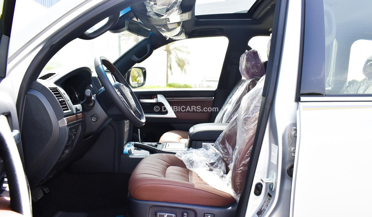 Toyota Land Cruiser VXR 5.7 V8