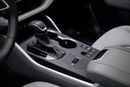 تويوتا هايلاندر GLE 2.5L Hybrid - Platinum White Pearl Inside Grey | Export Only