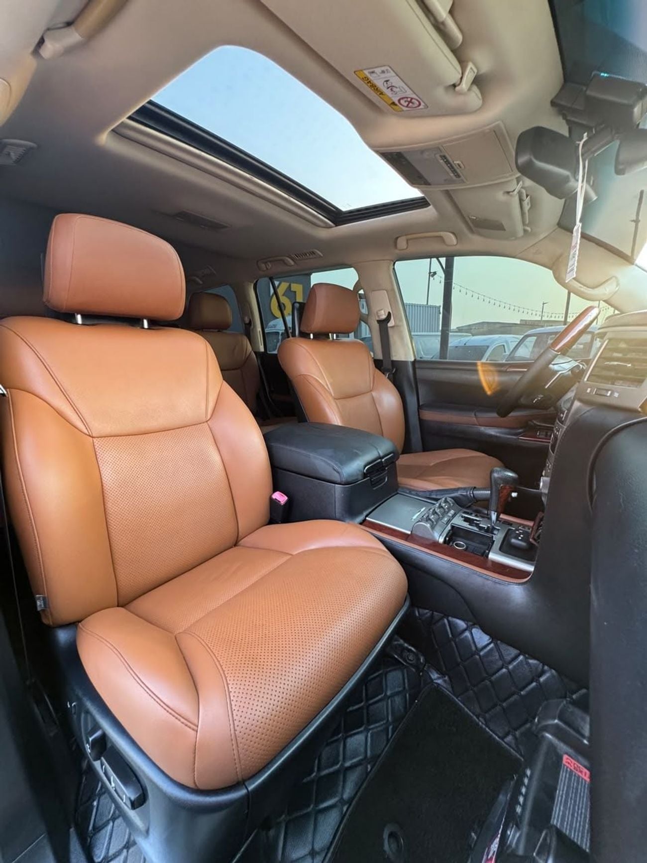لكزس LX 570 SPORT PLATINUM