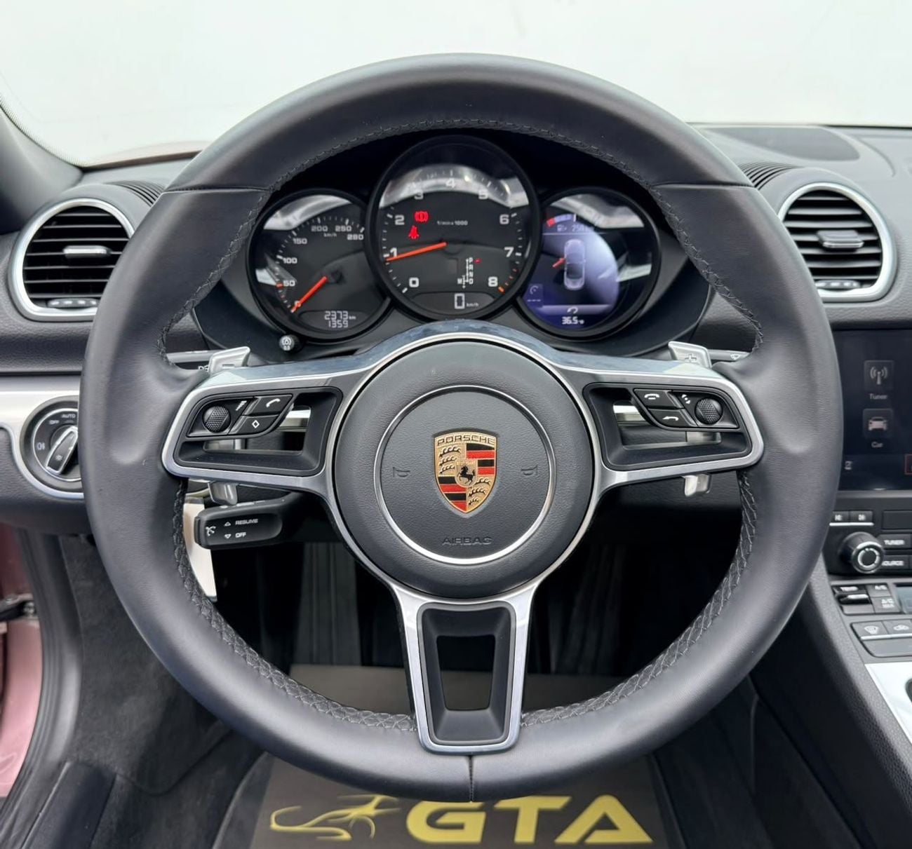 Porsche 718 Boxster STANDARD 2025 Porsche 718 Boxster, Porsche Warranty+Full Service History, GCC Specs.