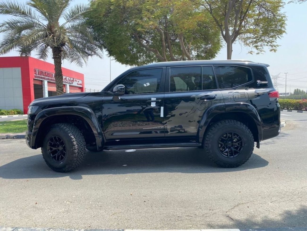 Toyota Land Cruiser LC300 XTREME EDITION 3.3L DIESEL FOR EXPORT ONLY